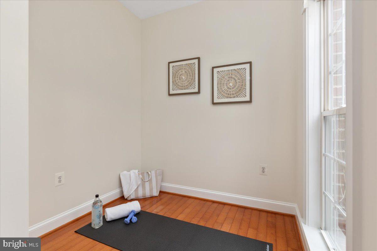 7808 WINTERBERRY PLACE