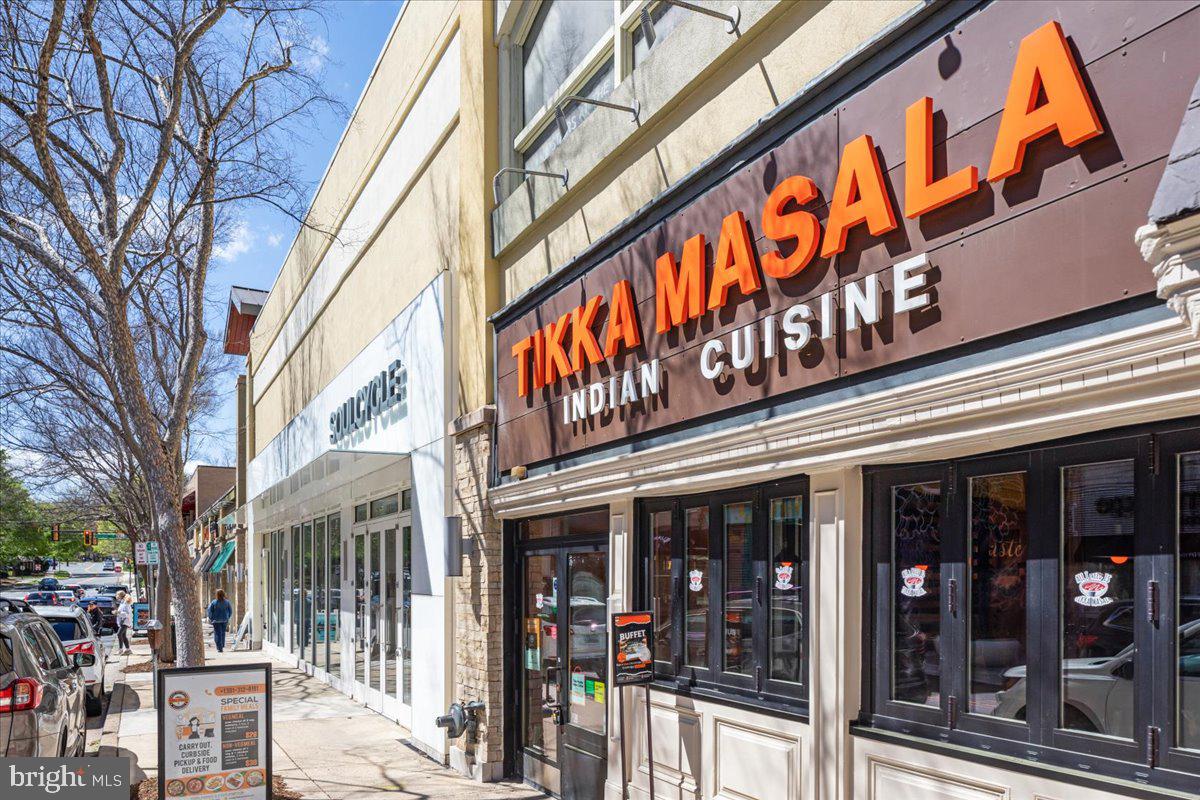 7808 WINTERBERRY PLACE