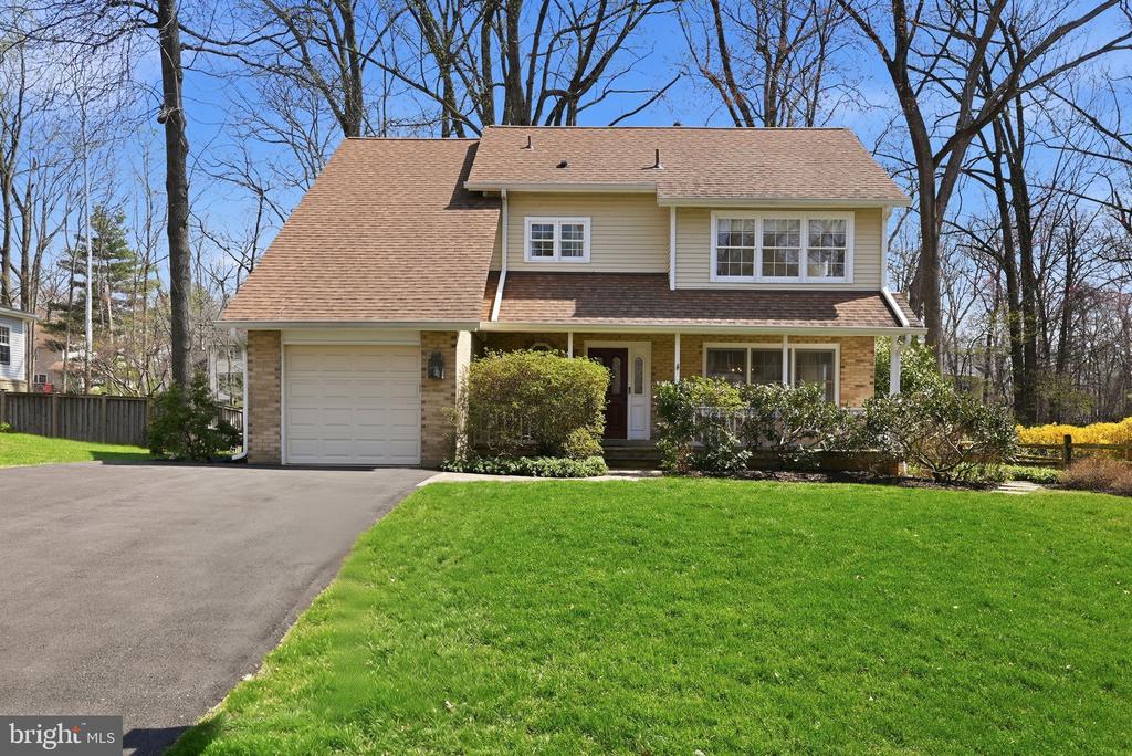 14609 PEBBLE HILL LANE