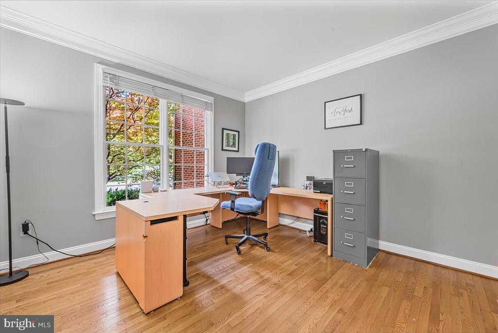 4 DEER TRAIL COURT