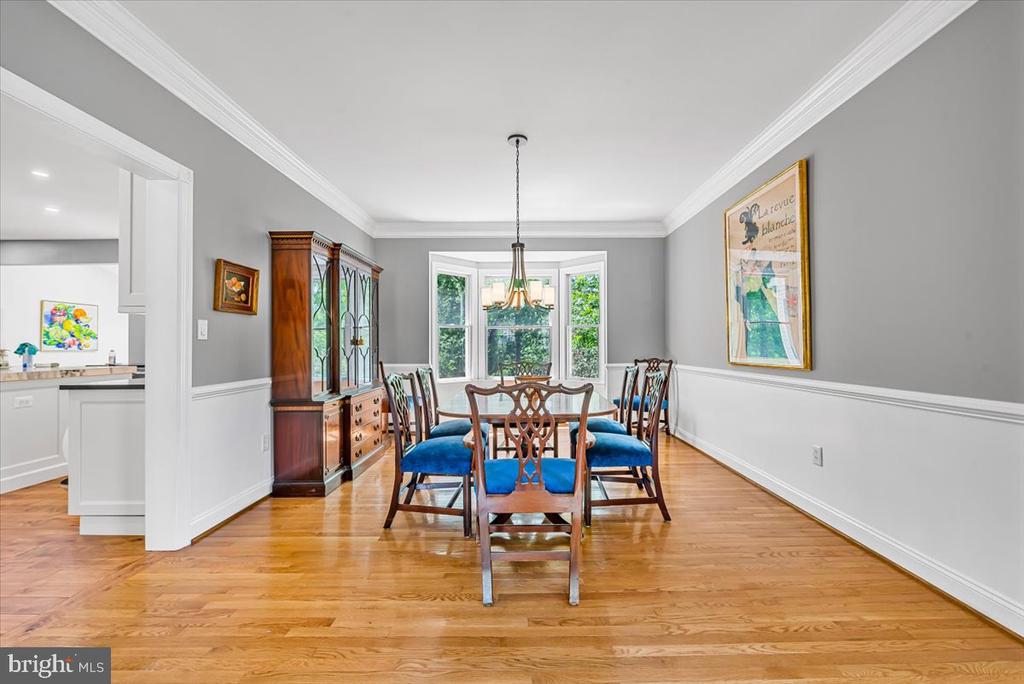 4 DEER TRAIL COURT