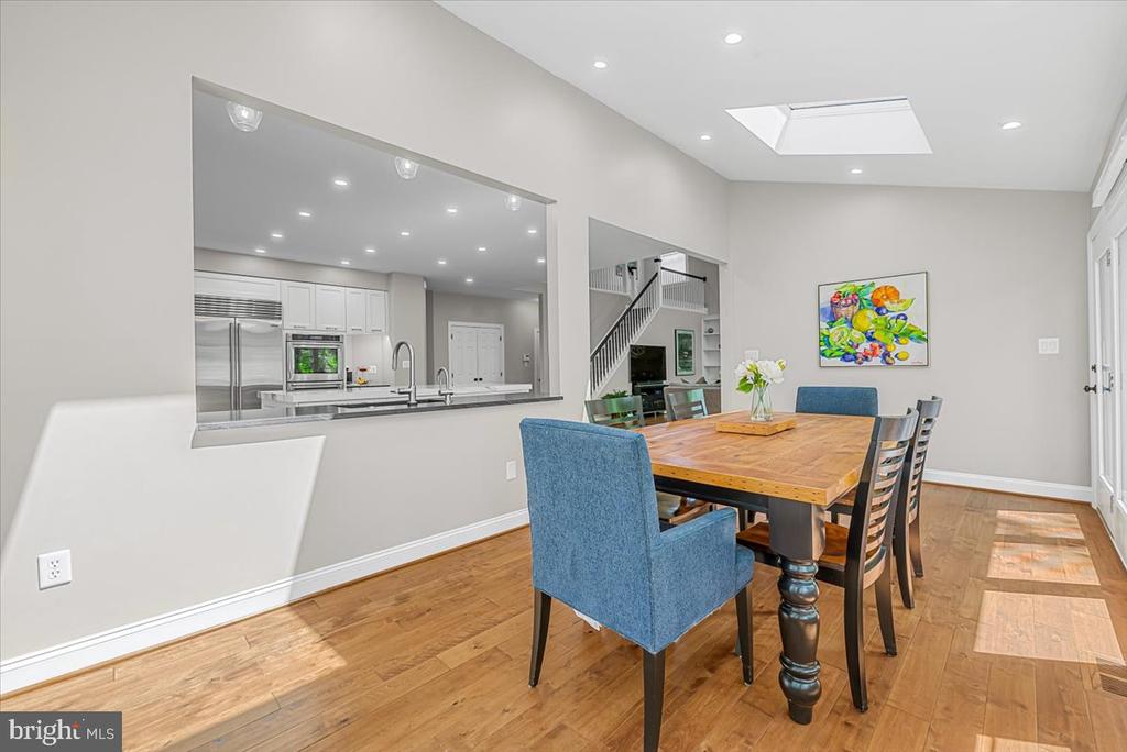 4 DEER TRAIL COURT