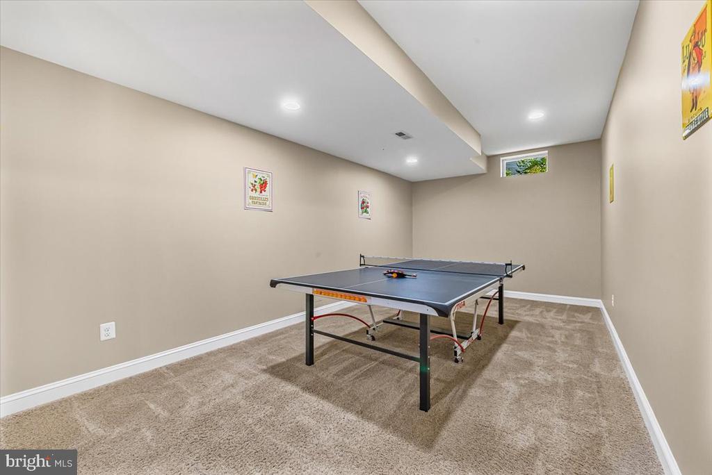 4 DEER TRAIL COURT