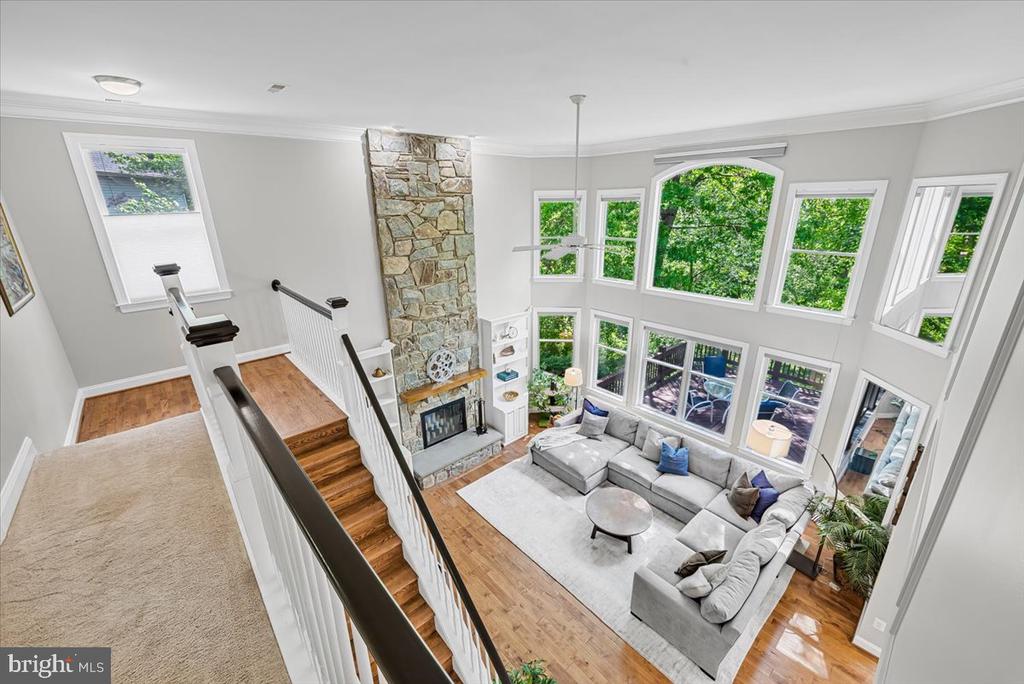 4 DEER TRAIL COURT