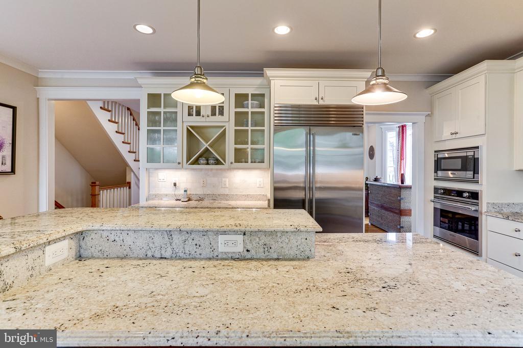 6109 KIRBY ROAD