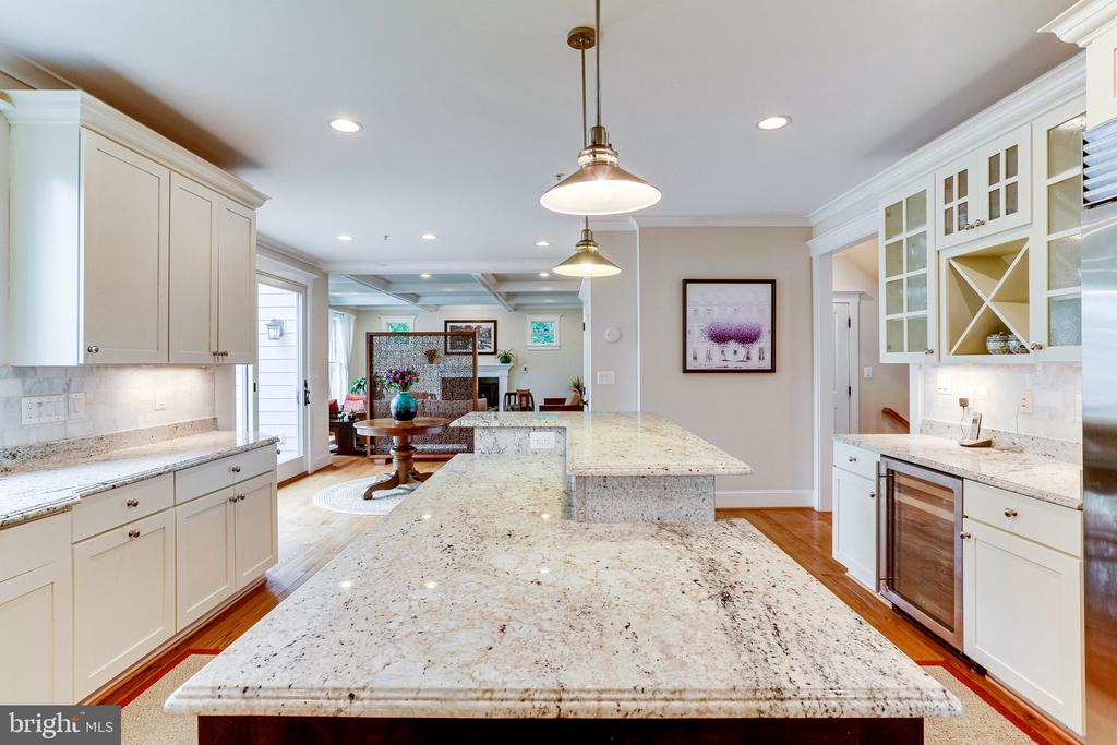 6109 KIRBY ROAD