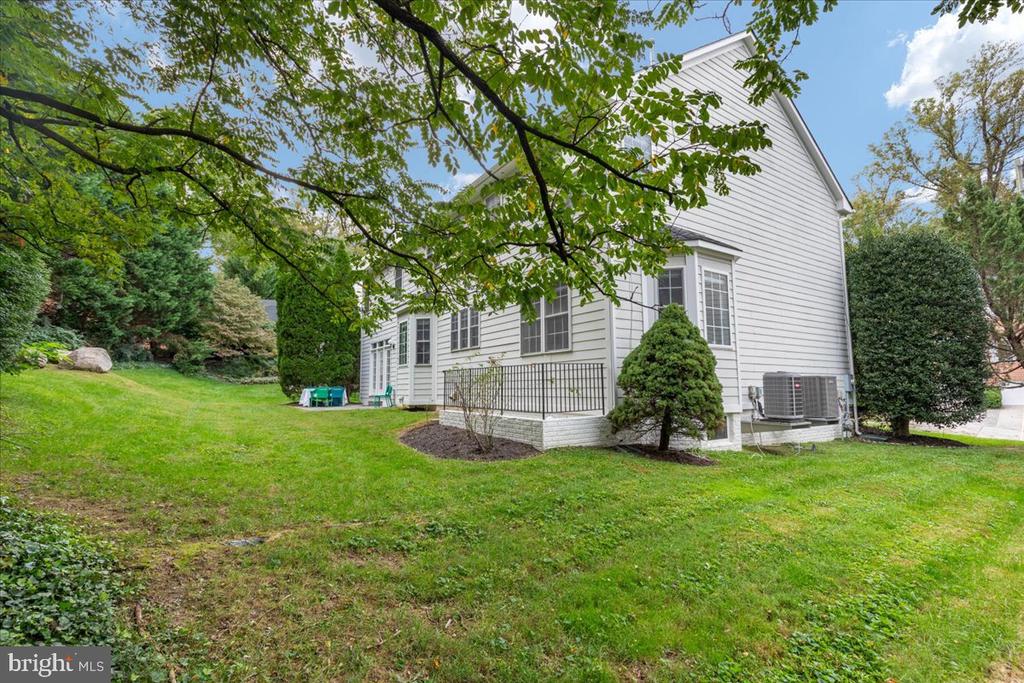 5206 RIDGEFIELD ROAD