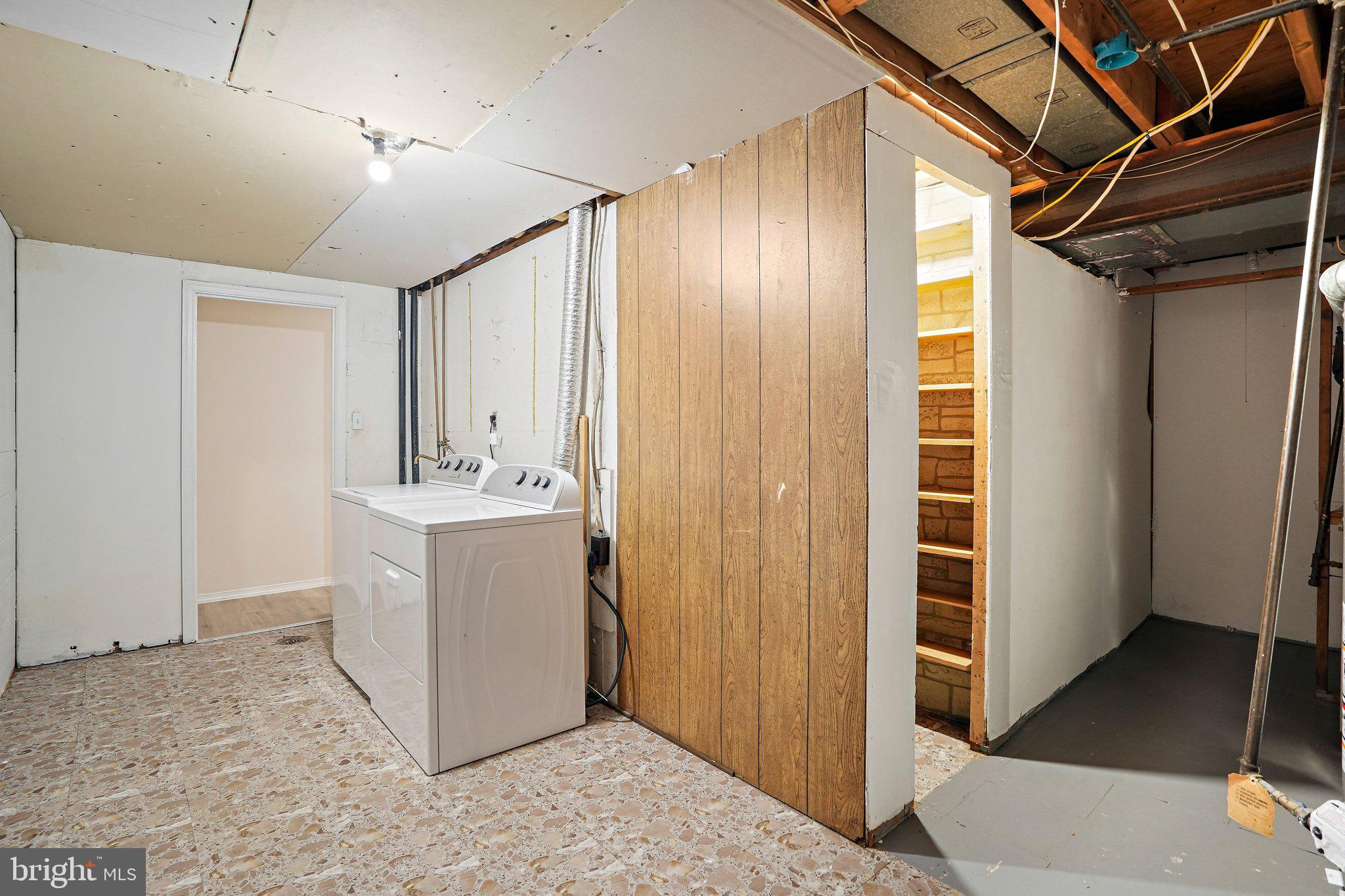 4810 LEXINGTON AVENUE