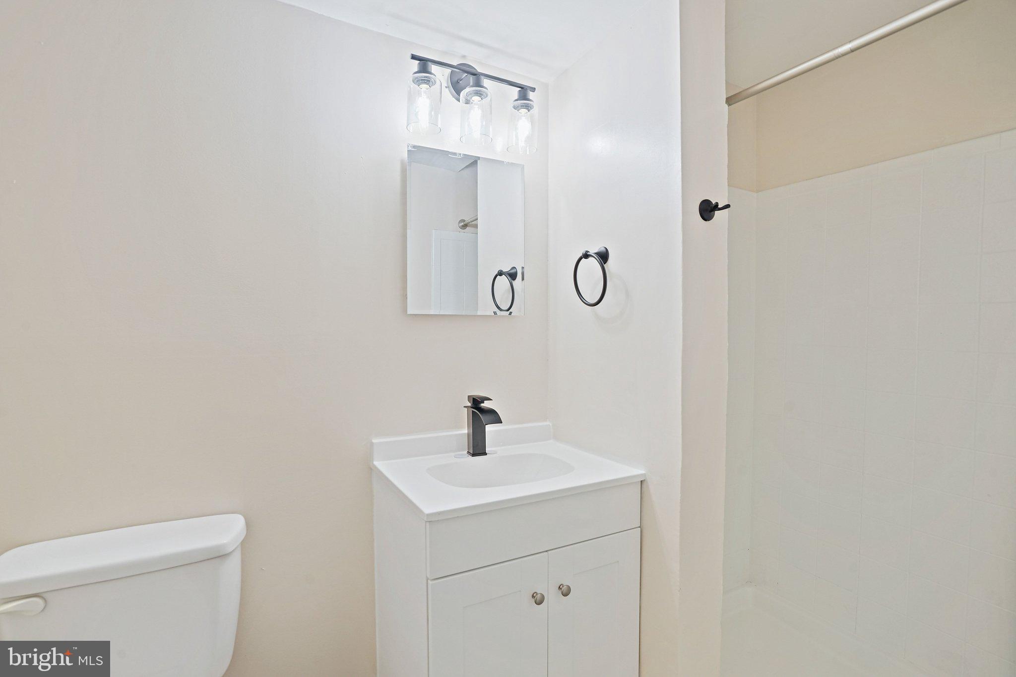 4810 LEXINGTON AVENUE