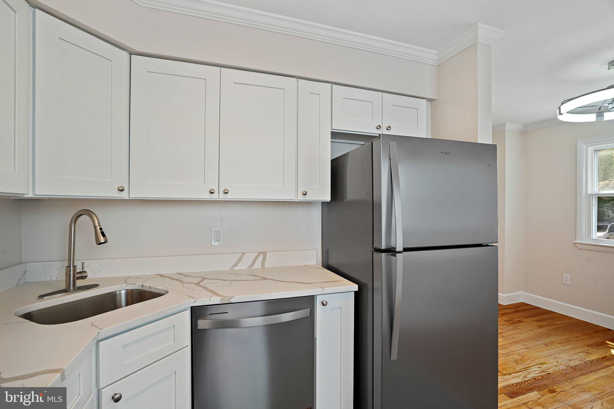 4810 LEXINGTON AVENUE