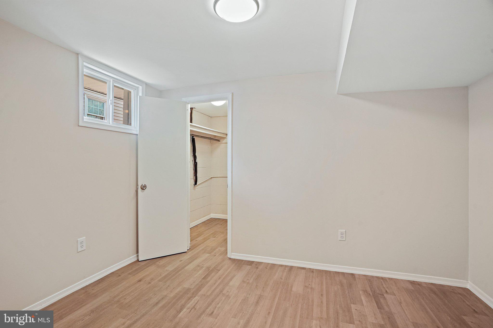 4810 LEXINGTON AVENUE