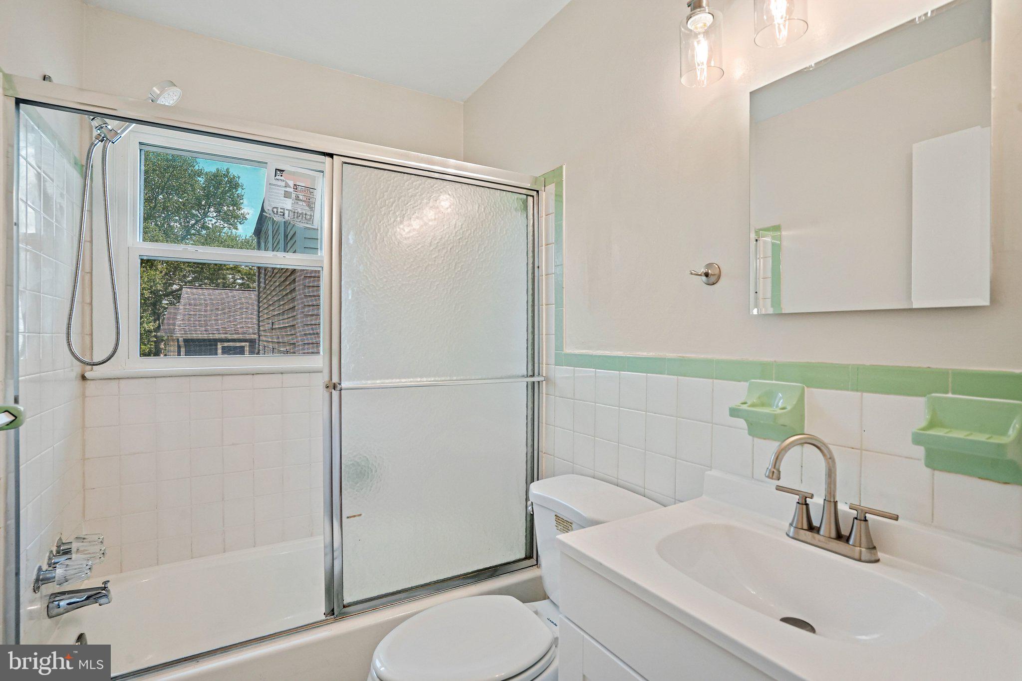 4810 LEXINGTON AVENUE