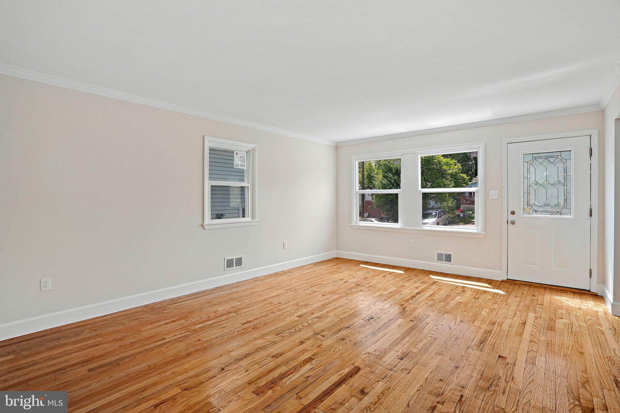 4810 LEXINGTON AVENUE