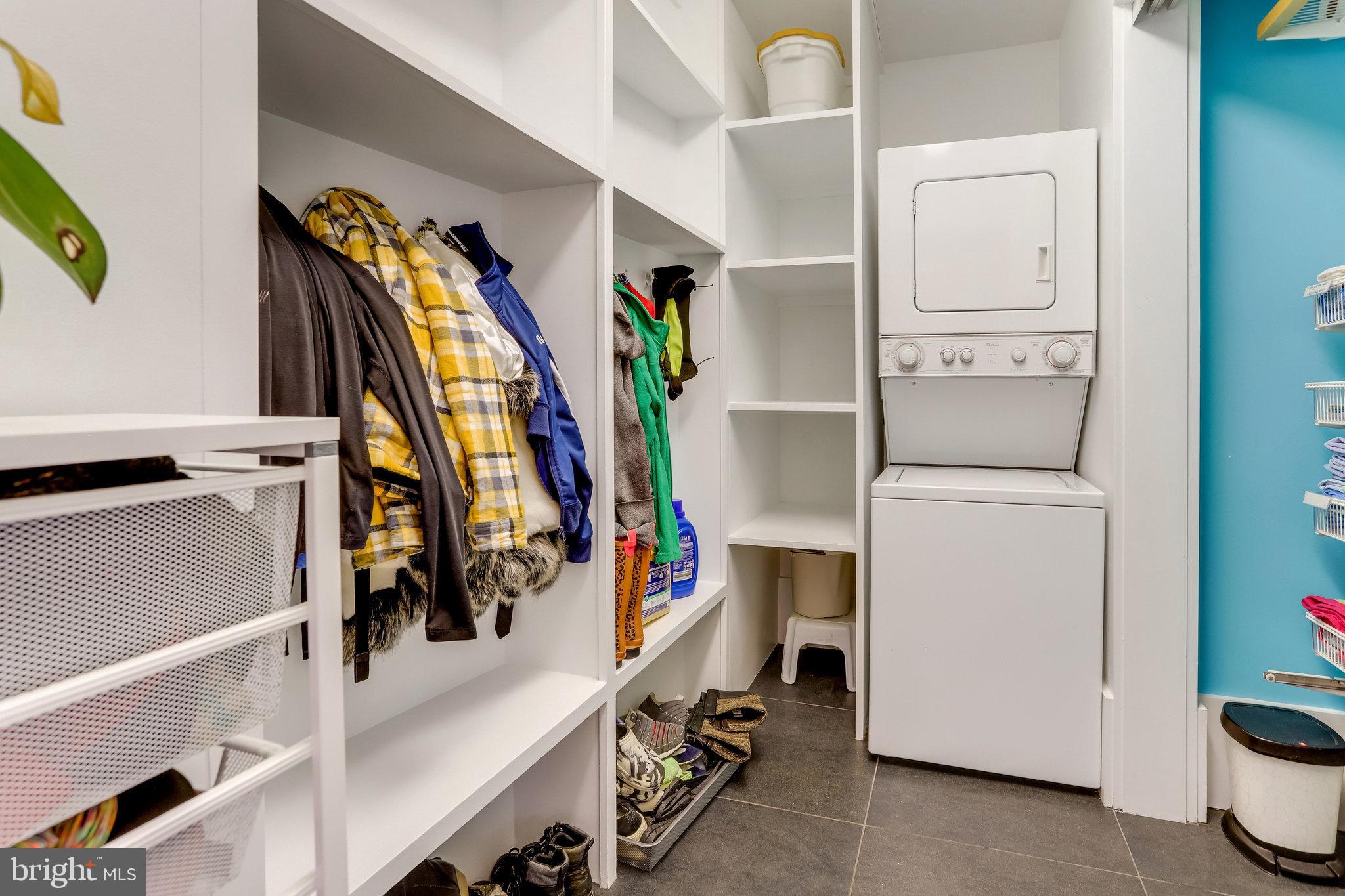 1507 N Hartford Street