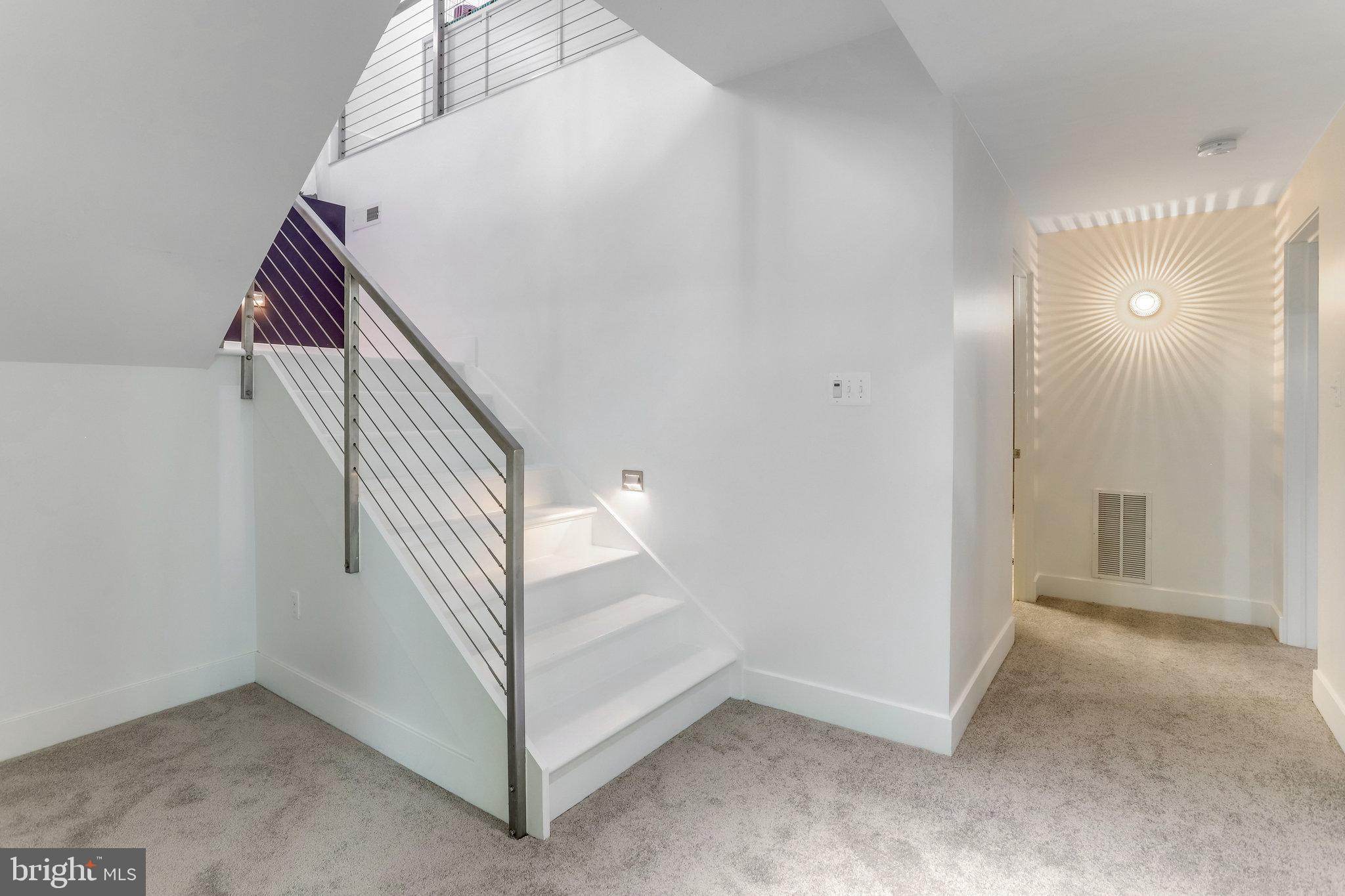 1507 N Hartford Street