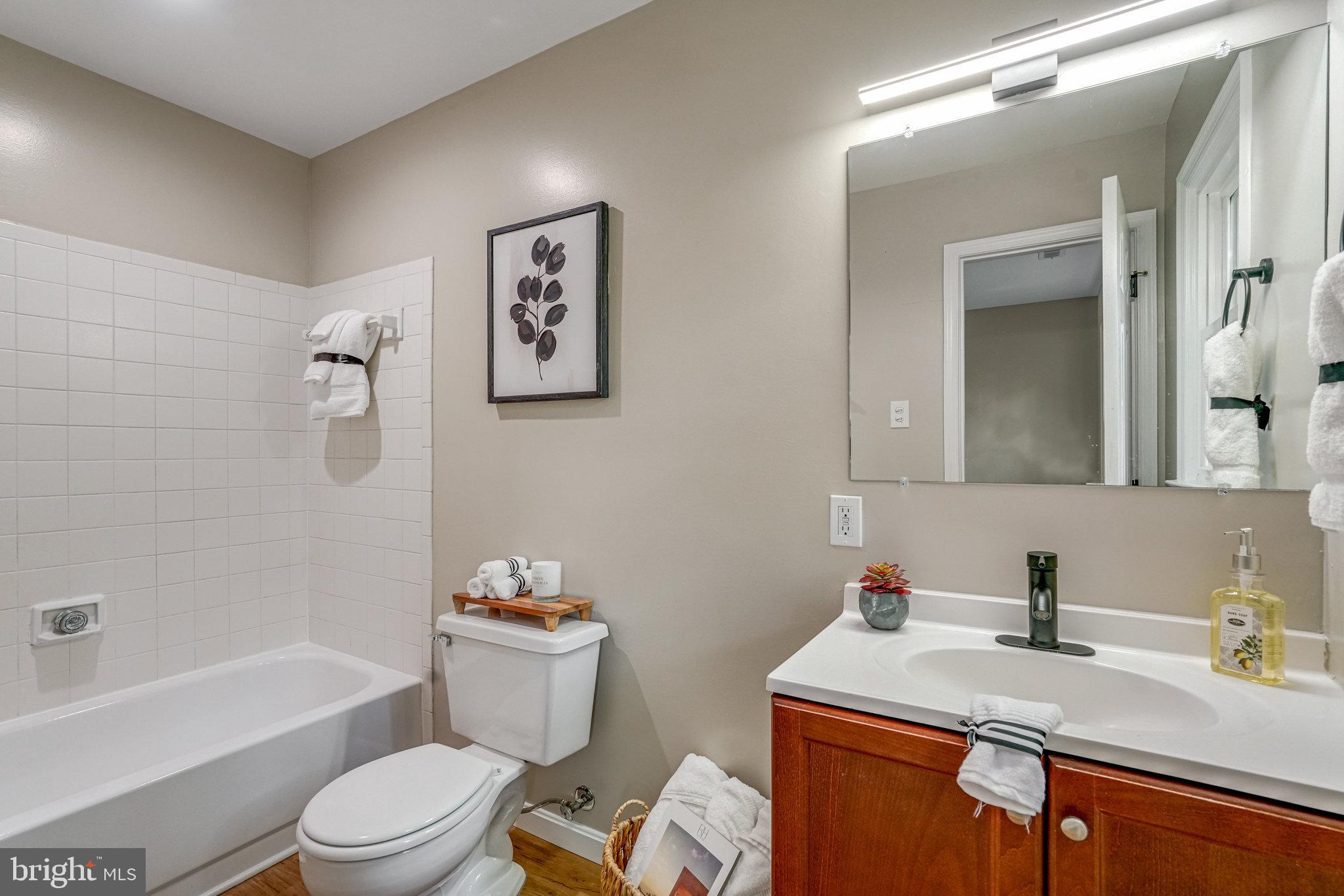 1804-D 9th St S