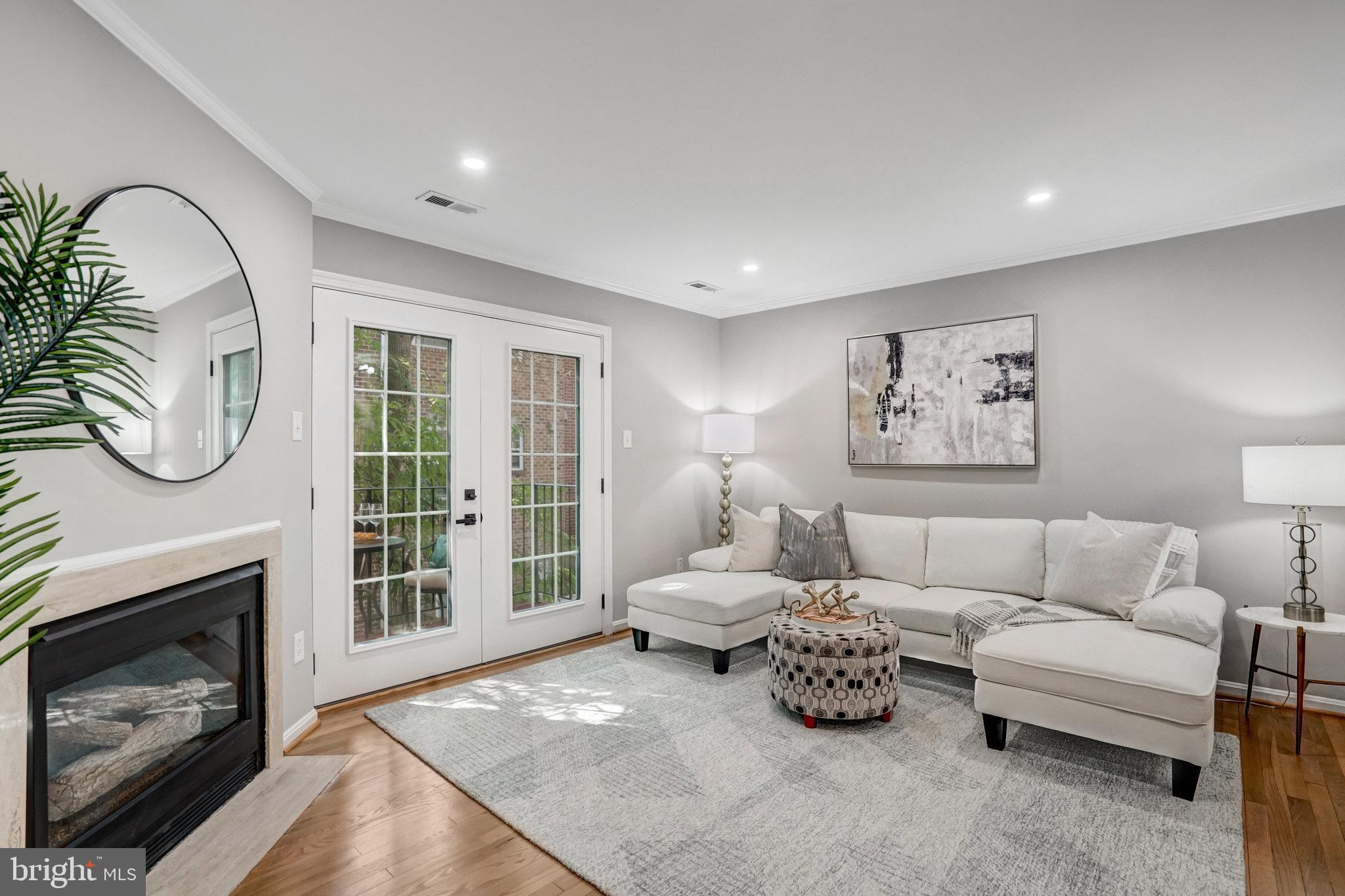 1804-D 9th St S