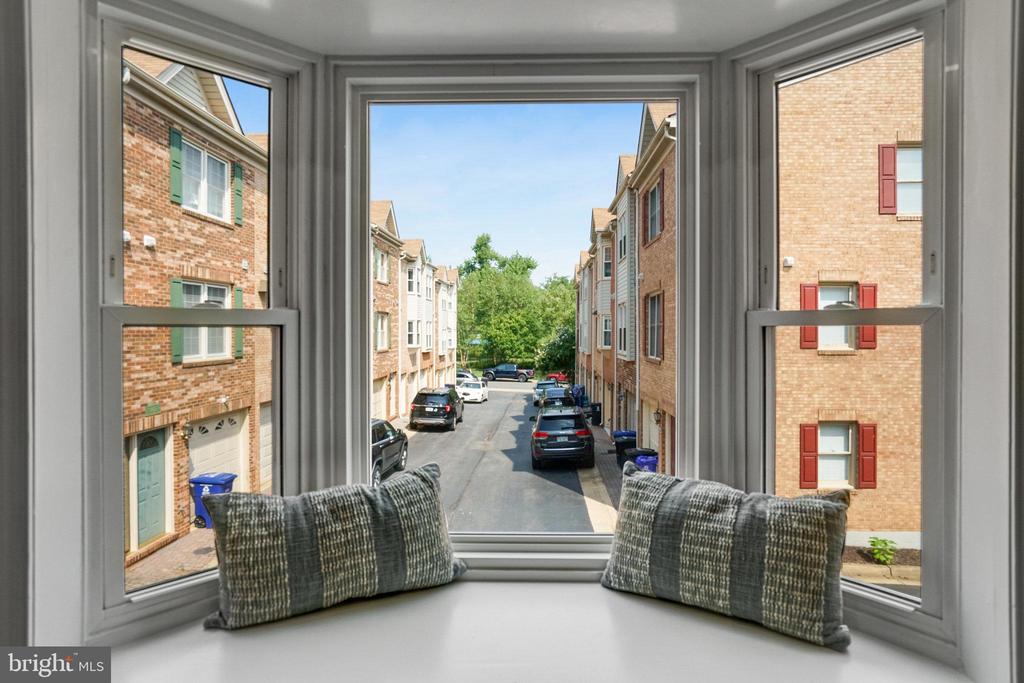1804-D 9th St S