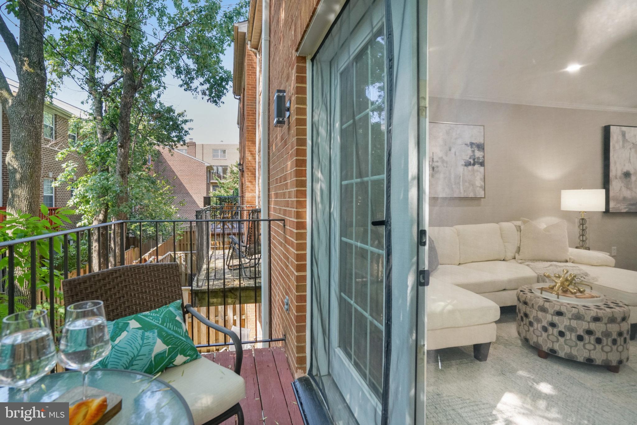 1804-D 9th St S