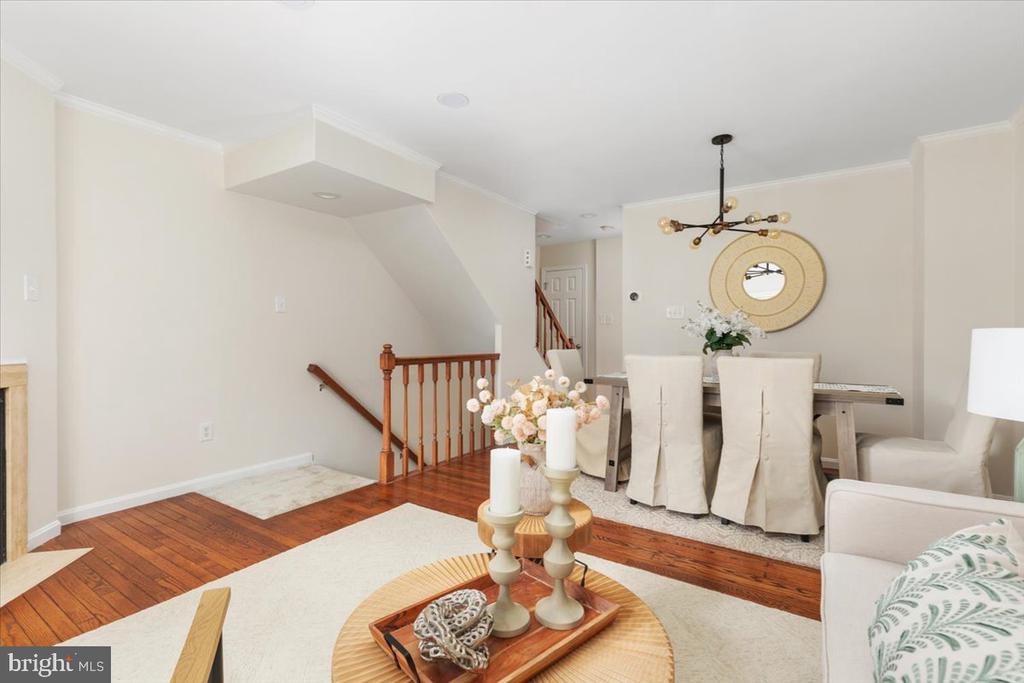 1802 9TH STREET E S