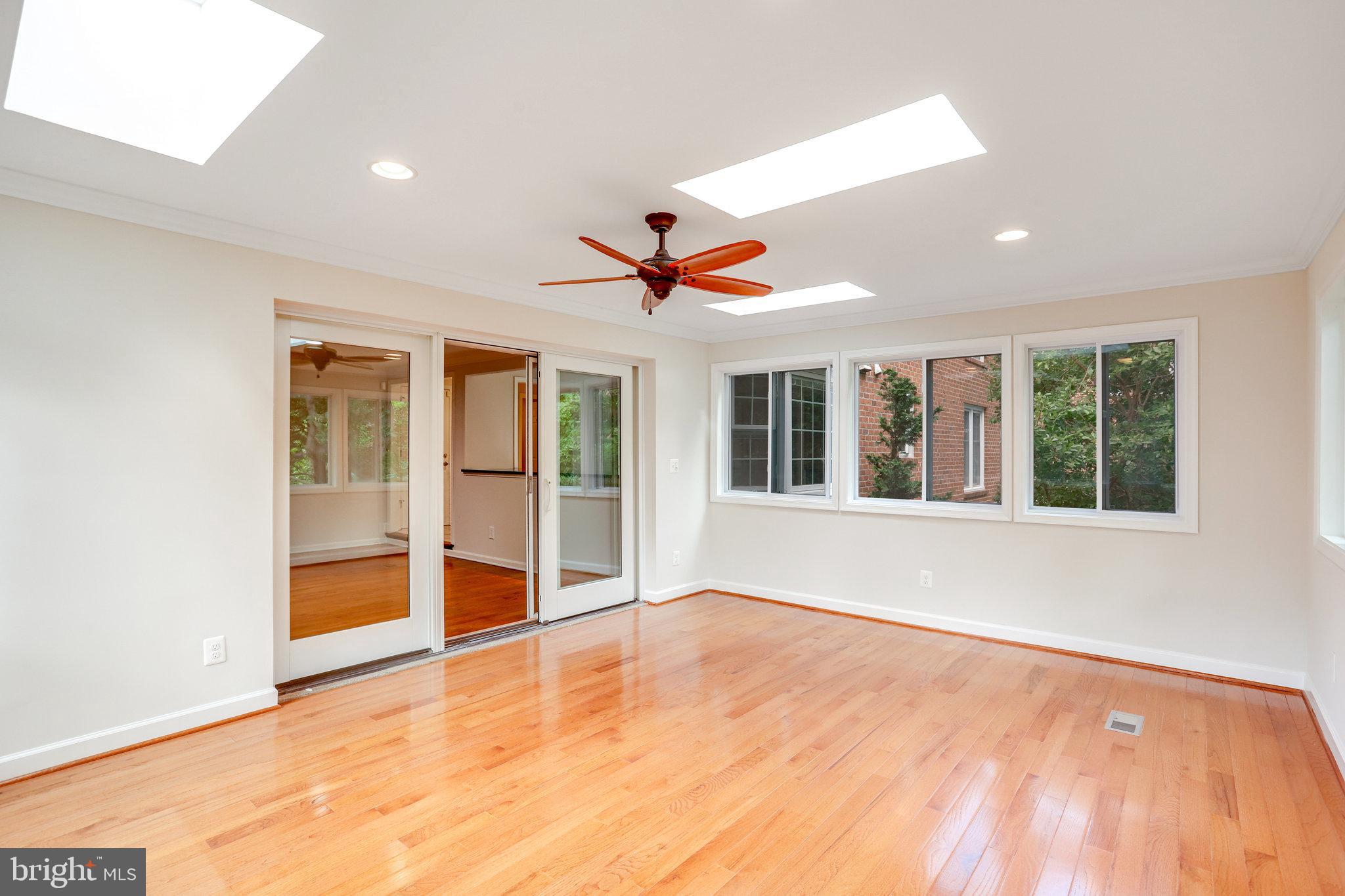 7610 Timberly COURT