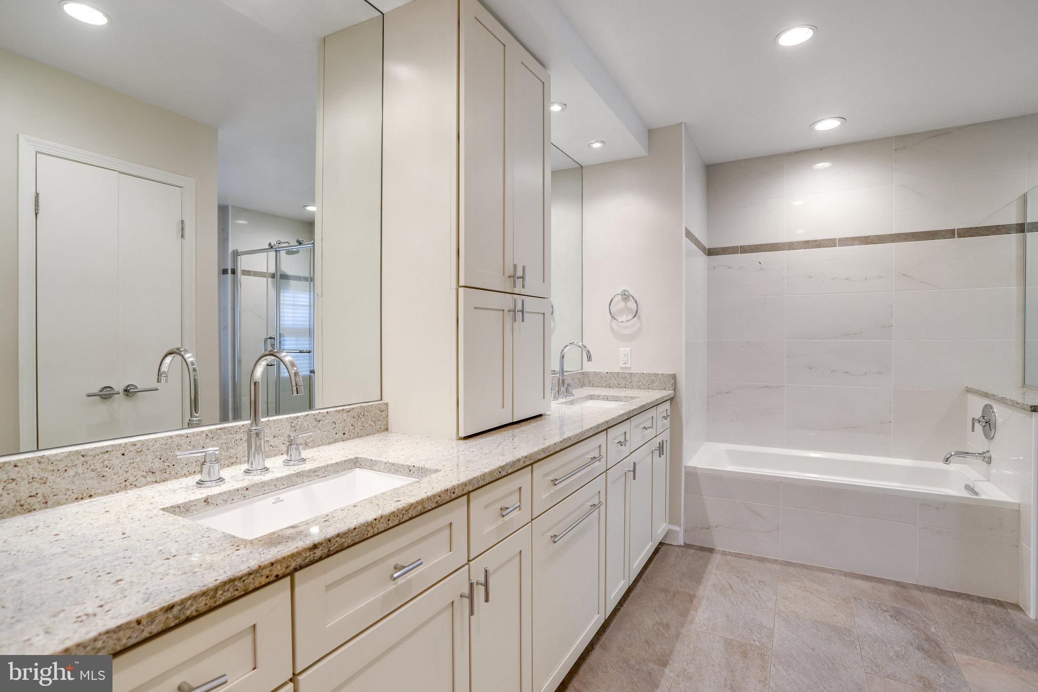7610 Timberly COURT
