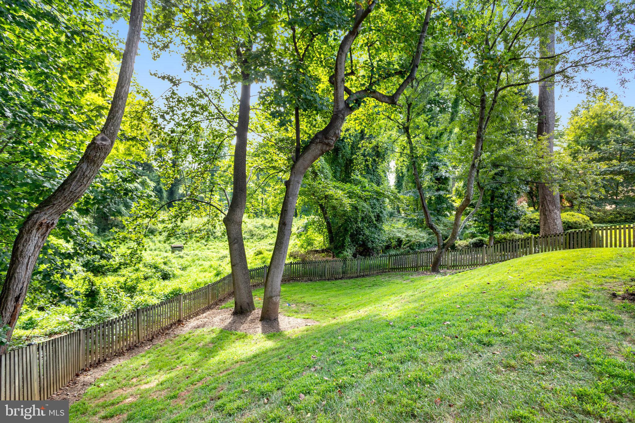 7610 Timberly COURT