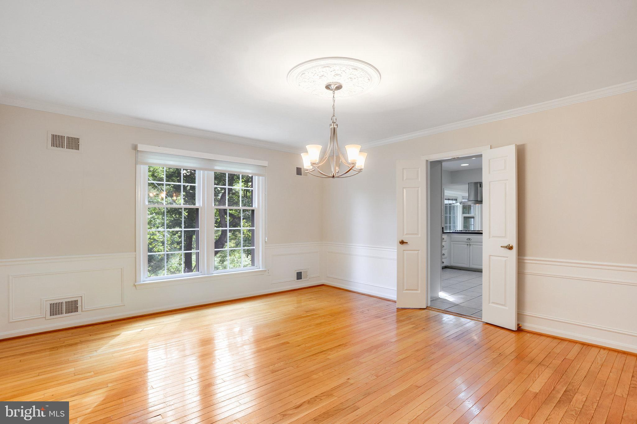 7610 Timberly COURT