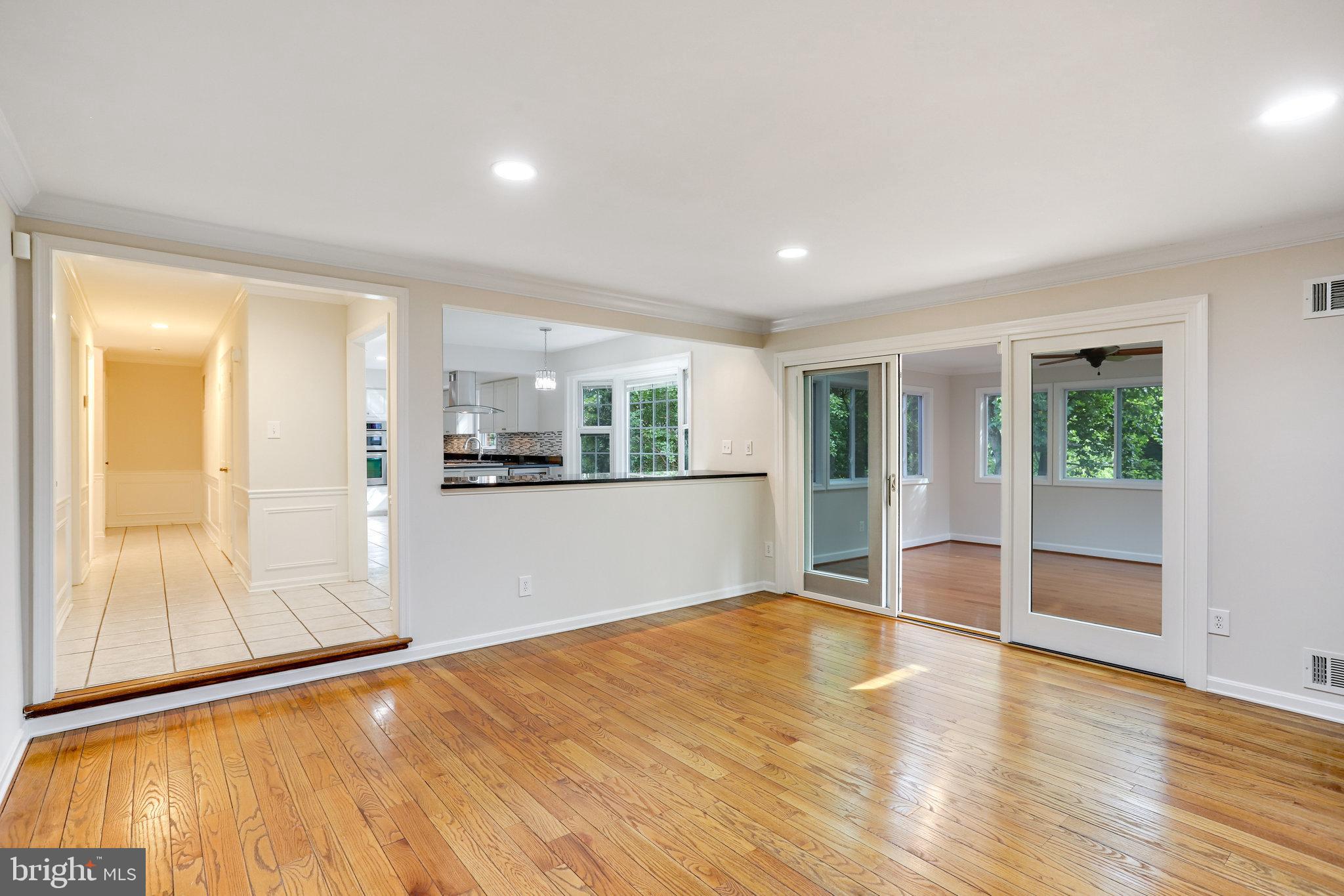 7610 Timberly COURT