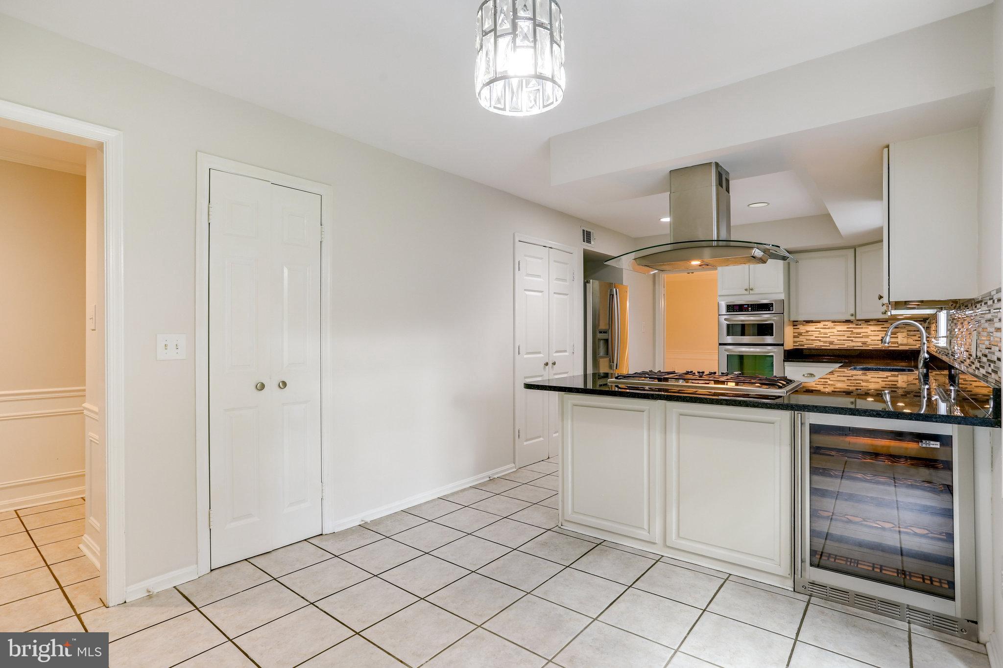 7610 Timberly COURT