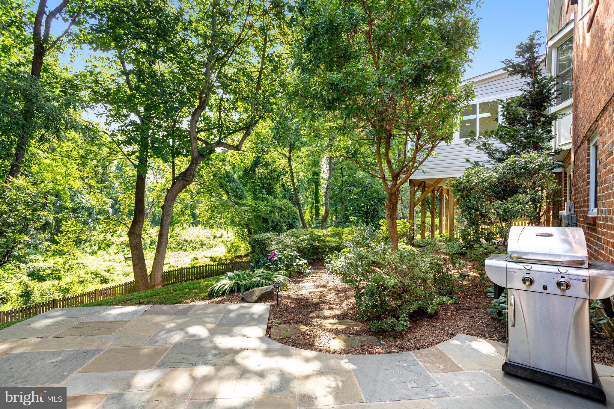 7610 Timberly COURT