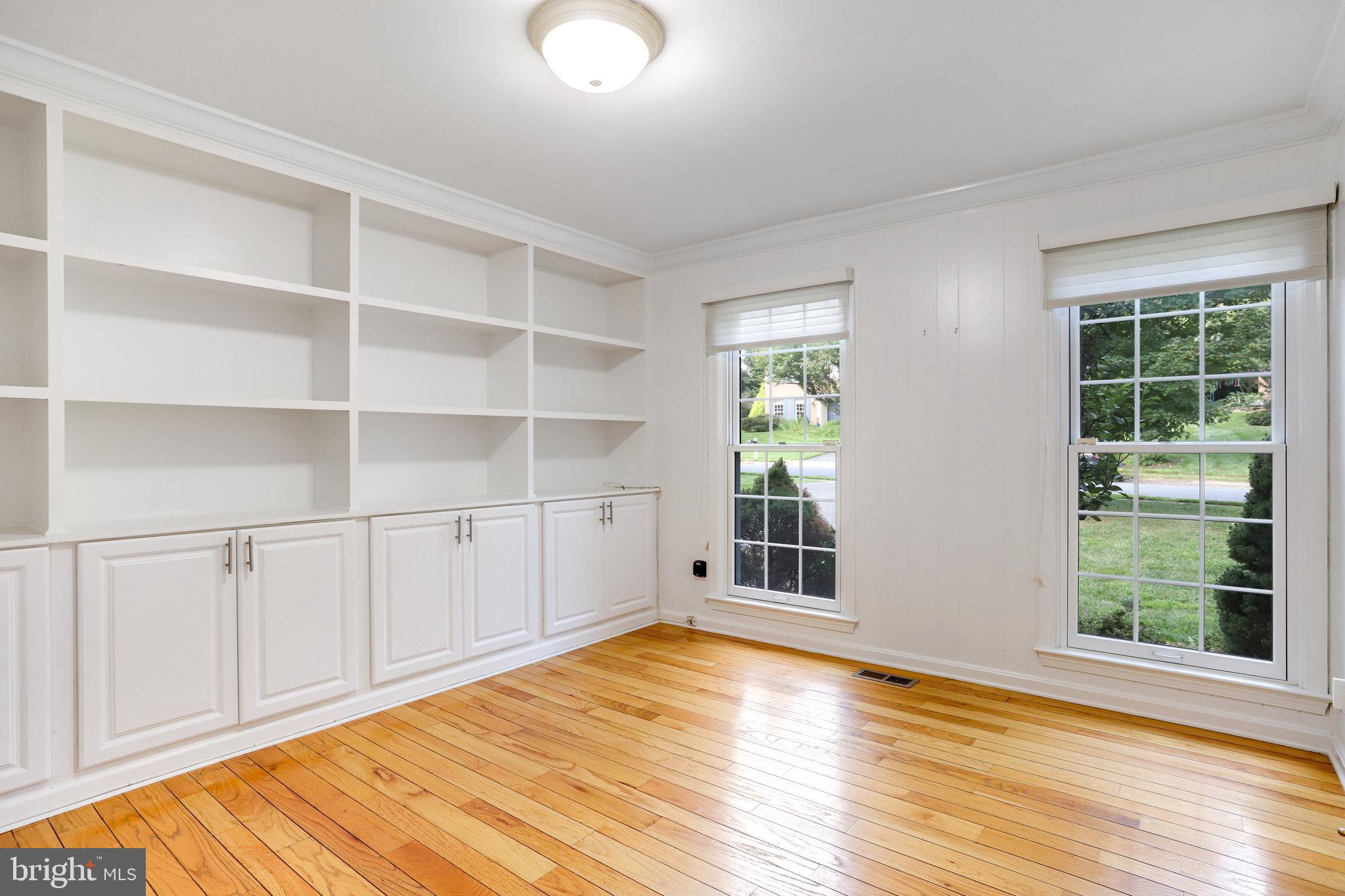 7610 Timberly COURT