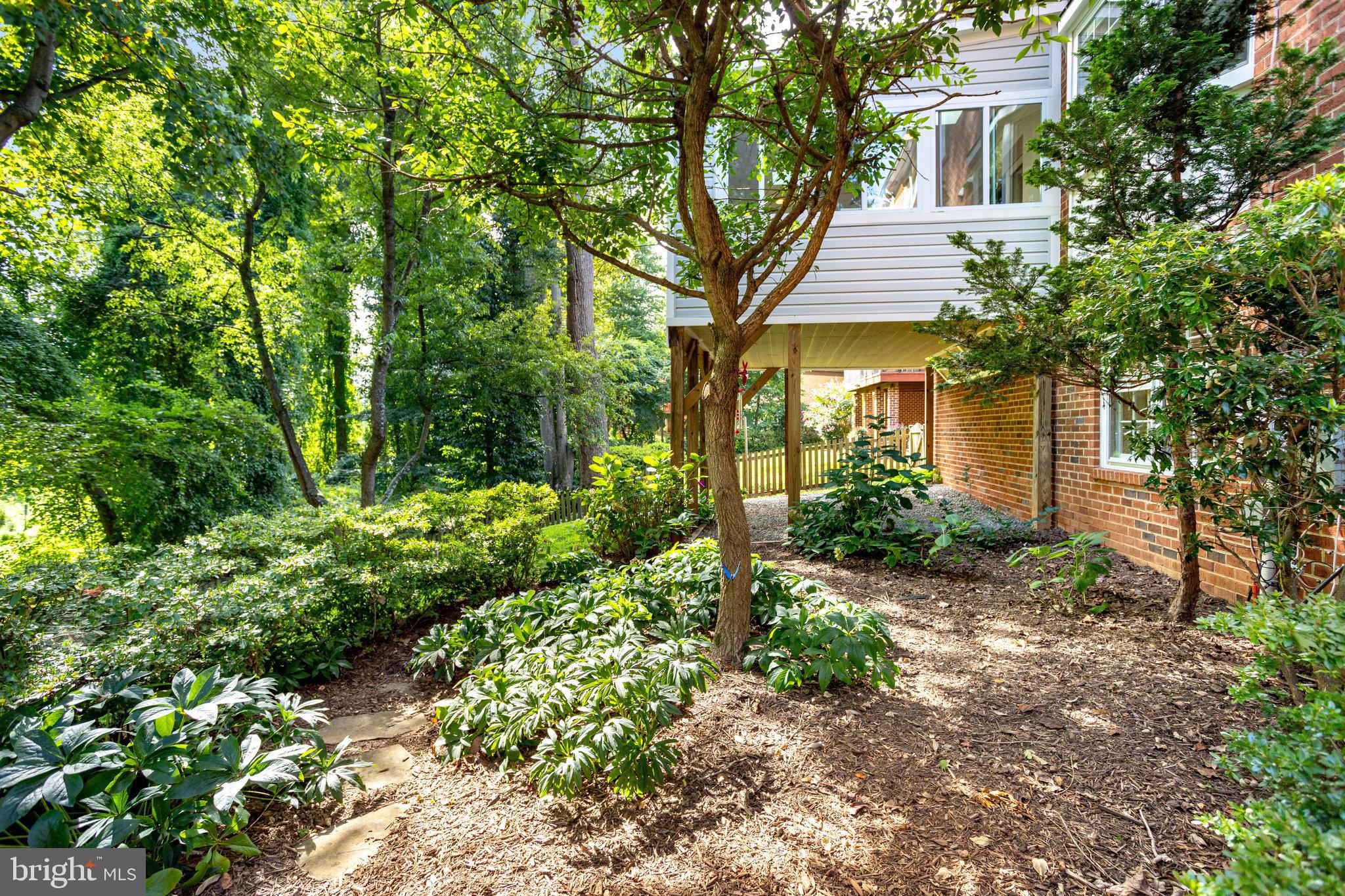 7610 Timberly COURT
