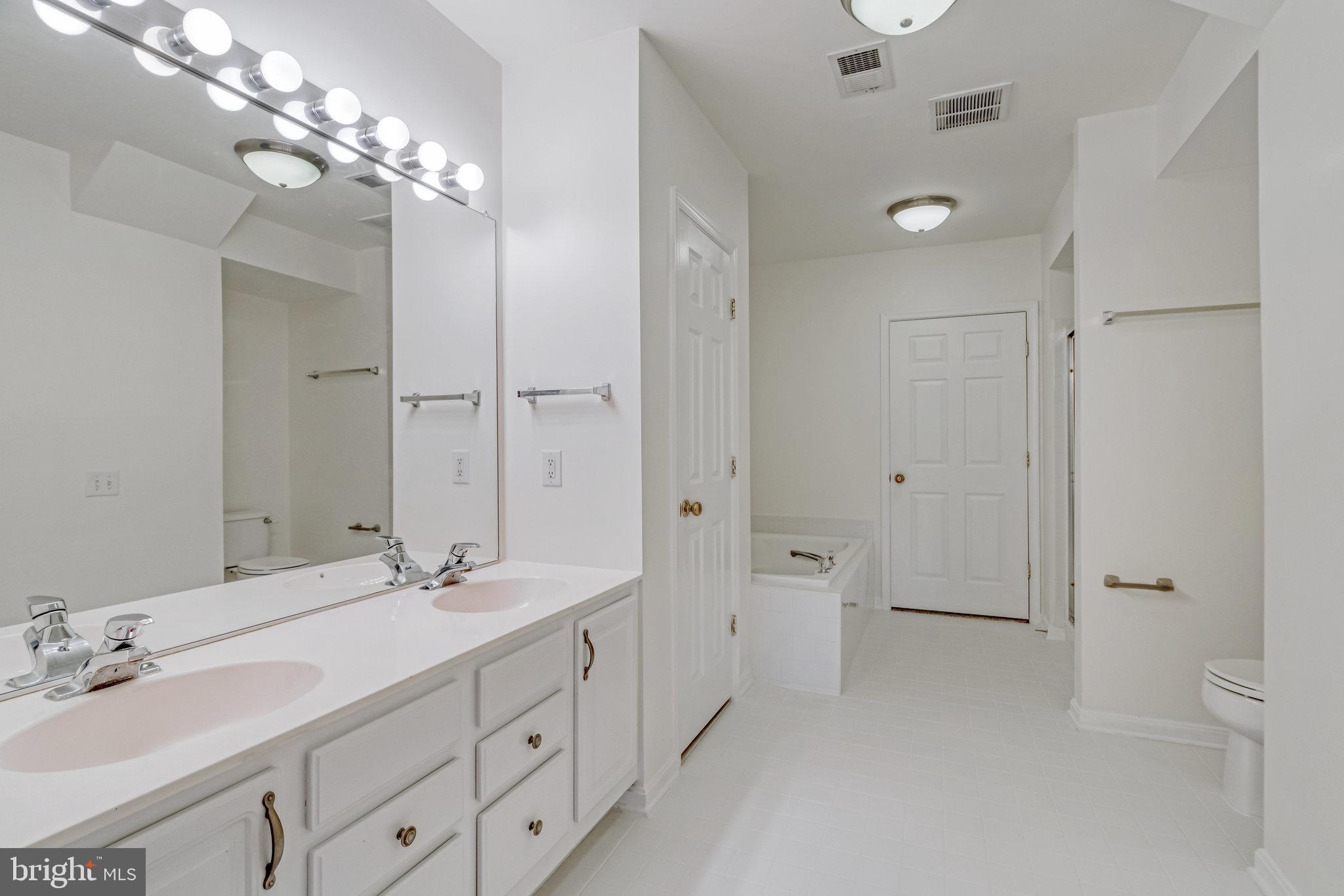 12789 Fair Crest COURT Unit: 14-102