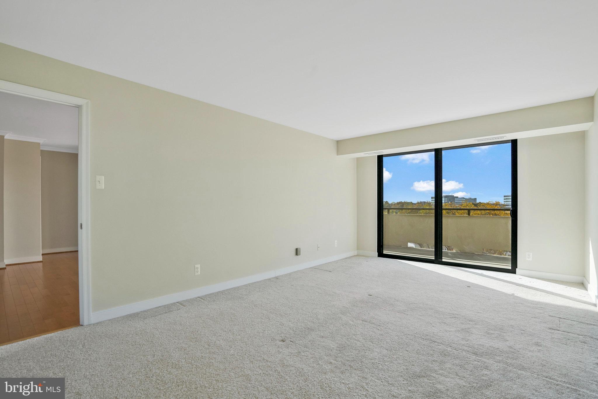 1800 Old Meadow ROAD Unit: 1720