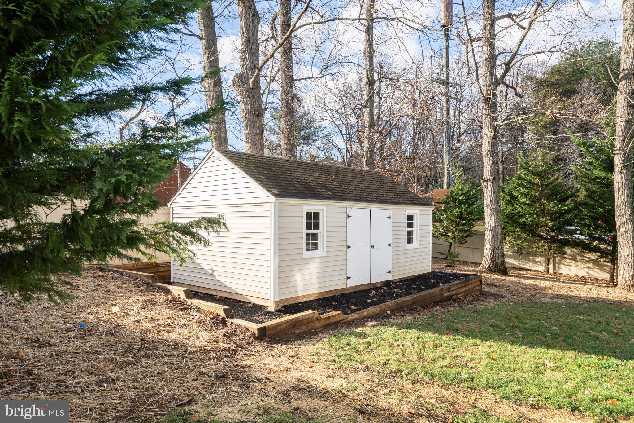 3600 Vale Station Rd
