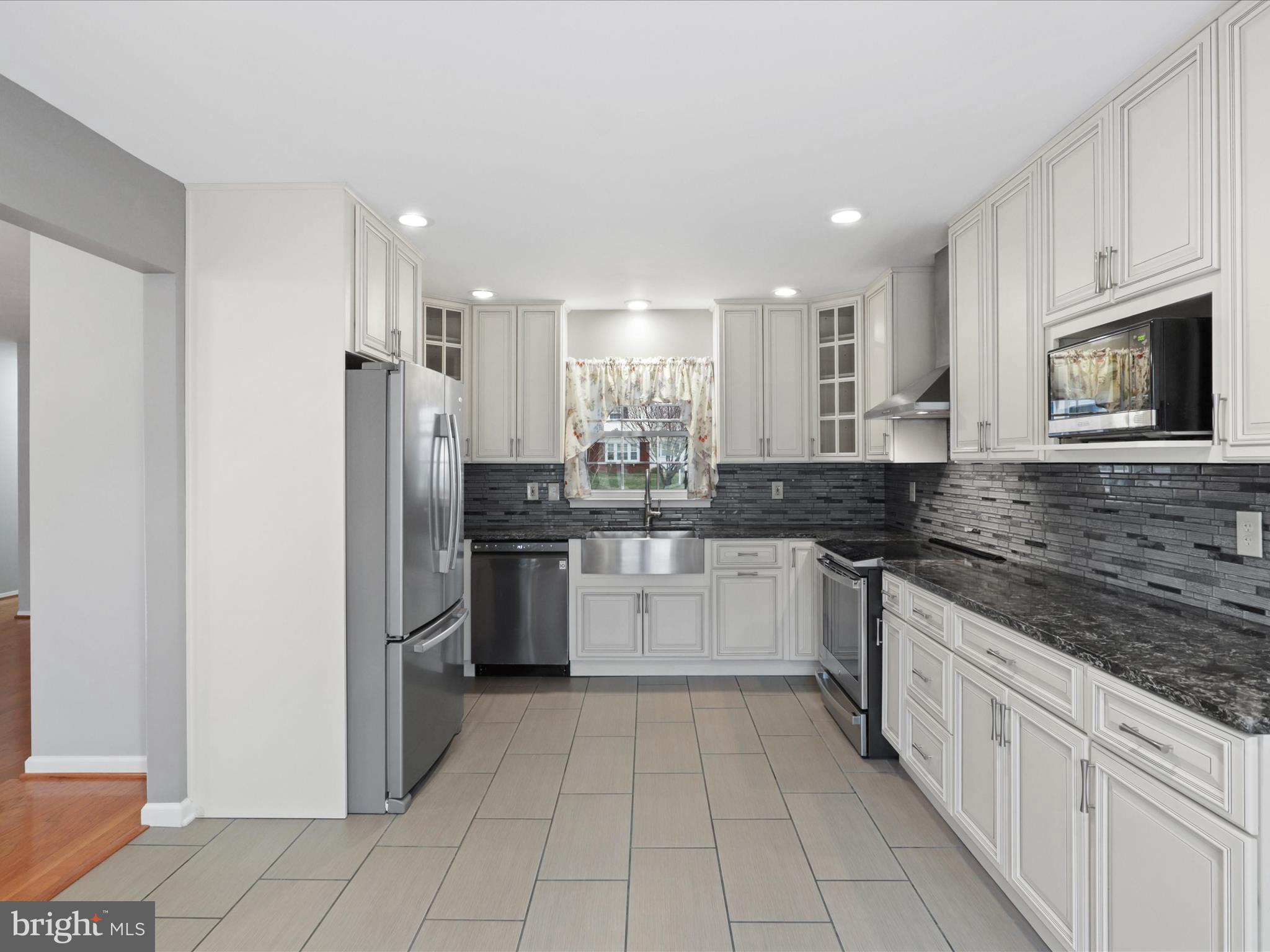13013 Parson Ln