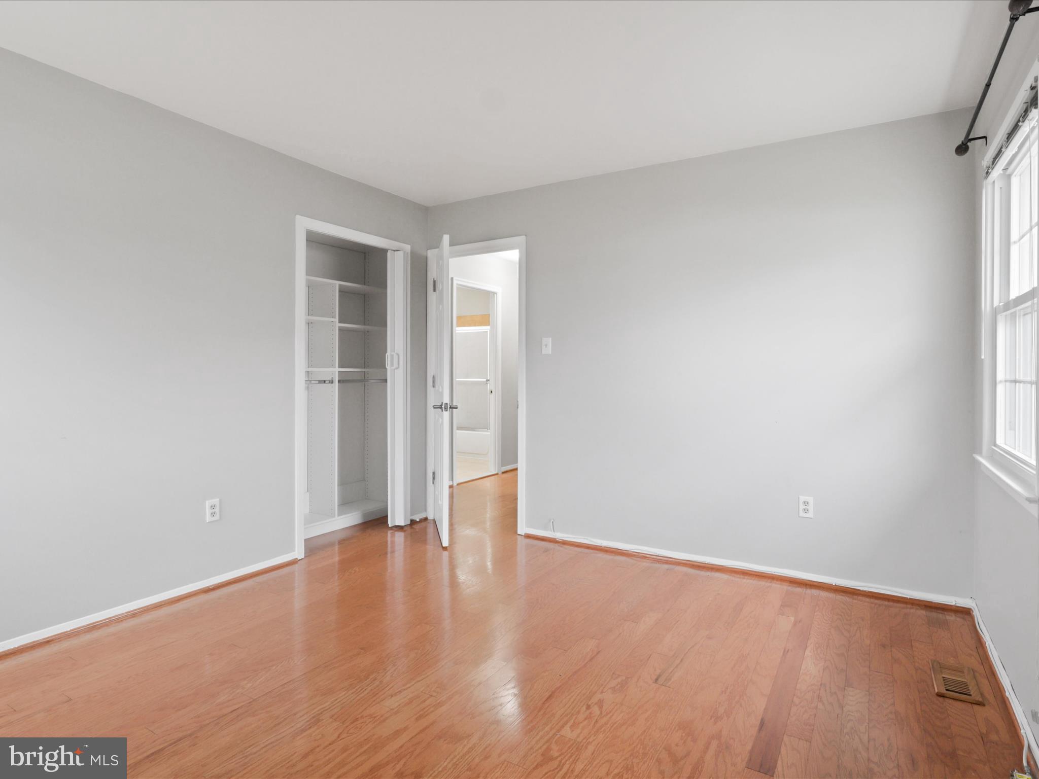 13013 Parson Ln