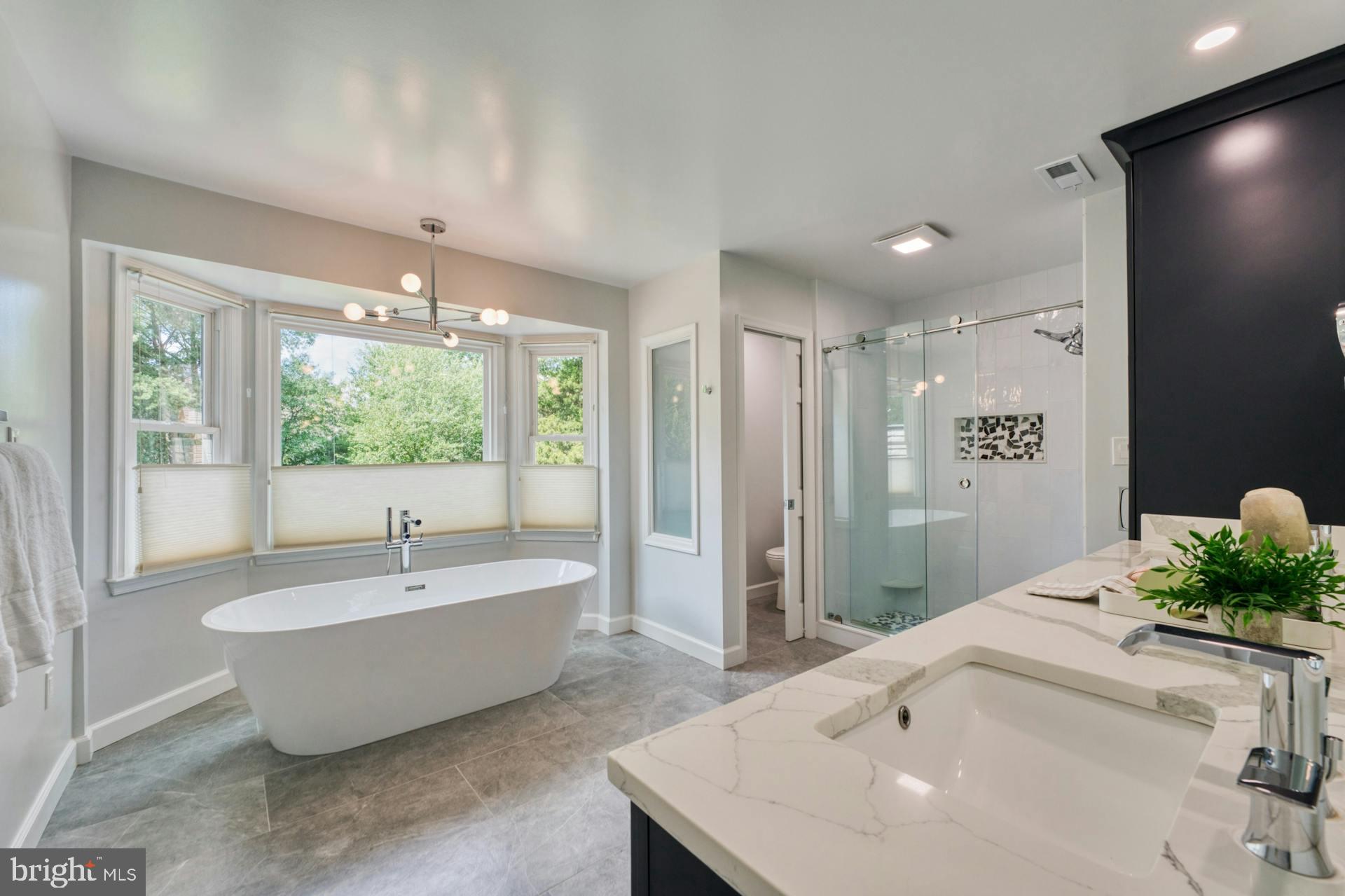 12933 Oak Lawn Pl