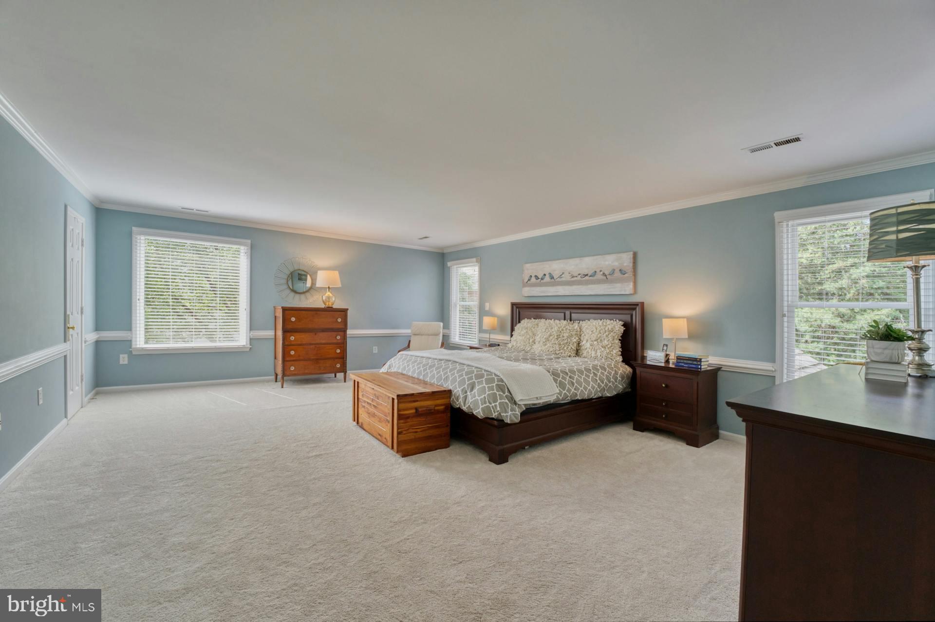 12933 Oak Lawn Pl