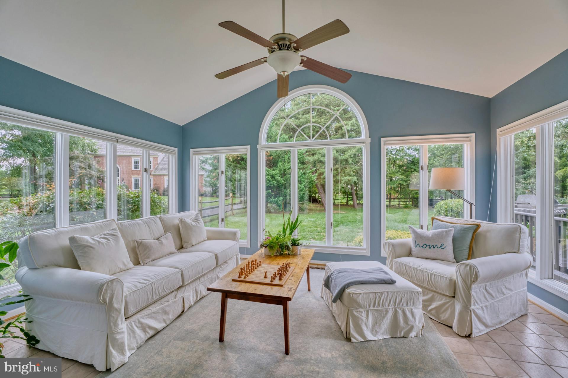 12933 Oak Lawn Pl
