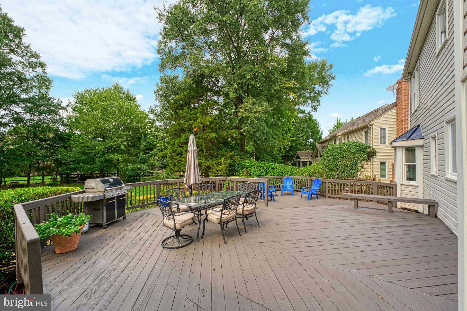 12933 Oak Lawn Pl