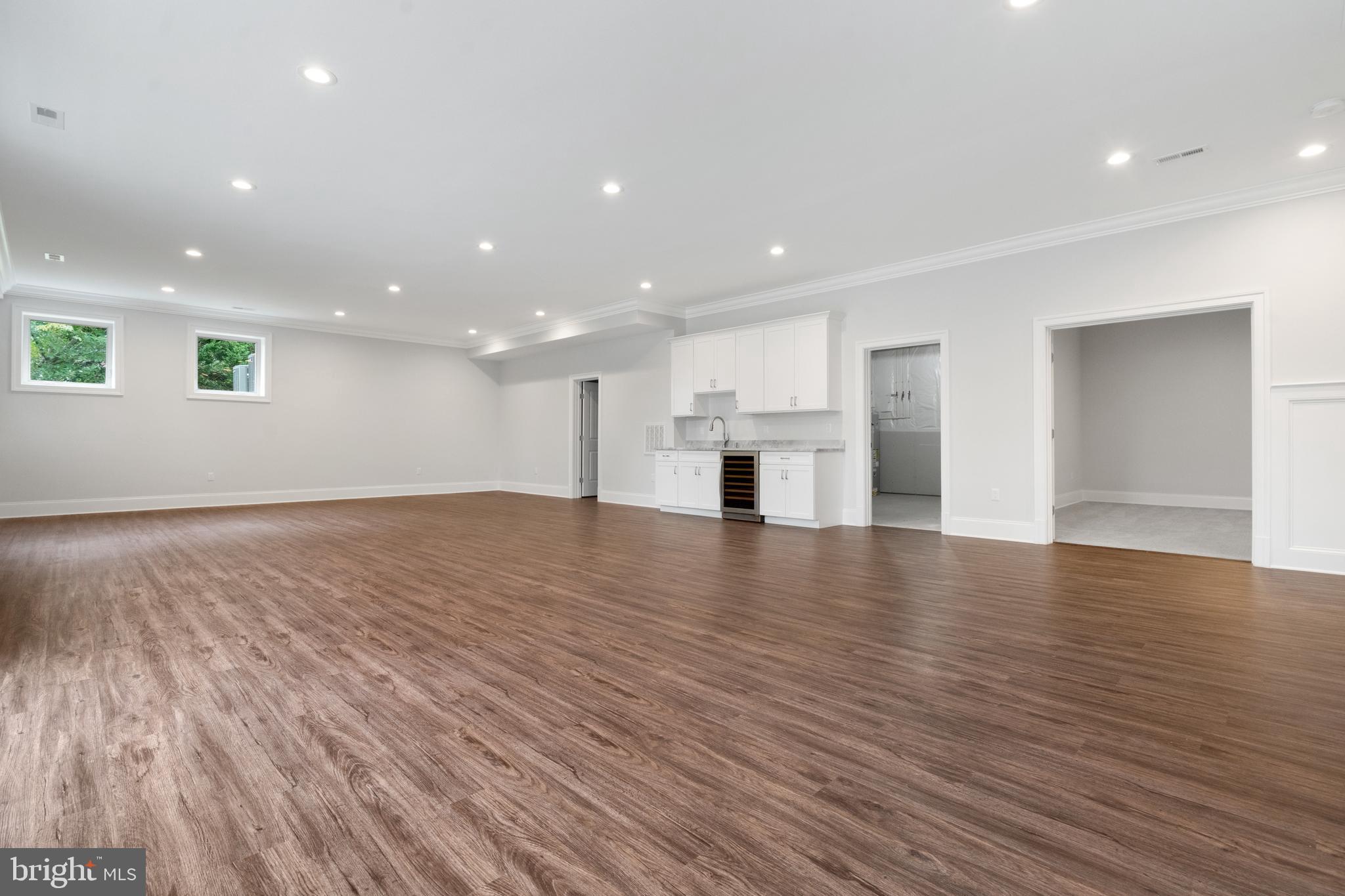 9915 Mill Run Dr