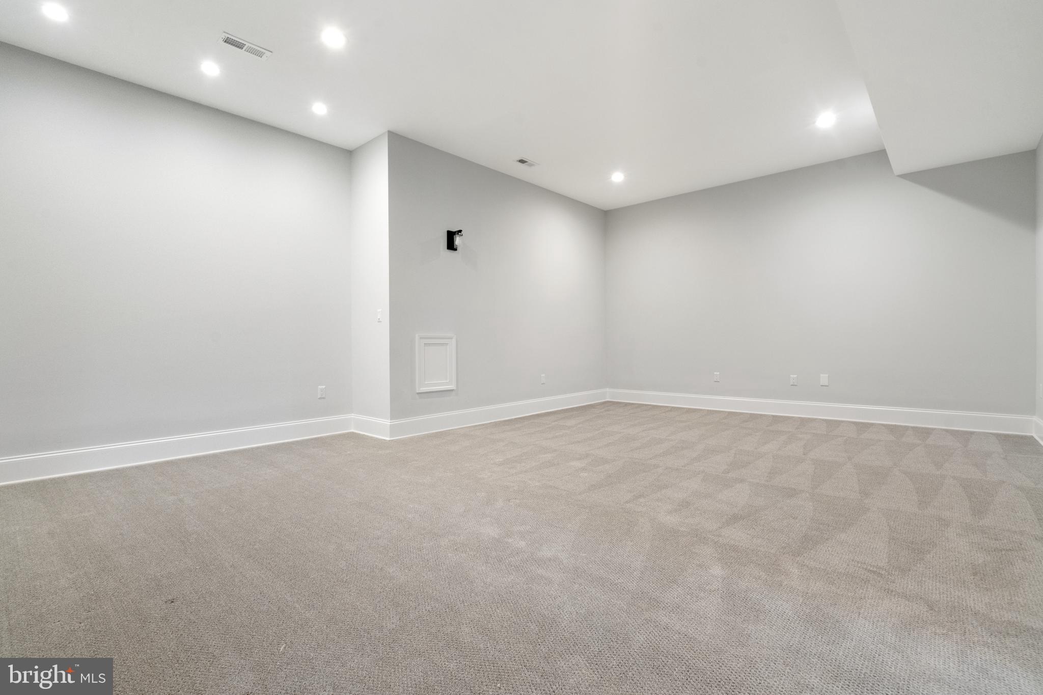 9915 Mill Run Dr