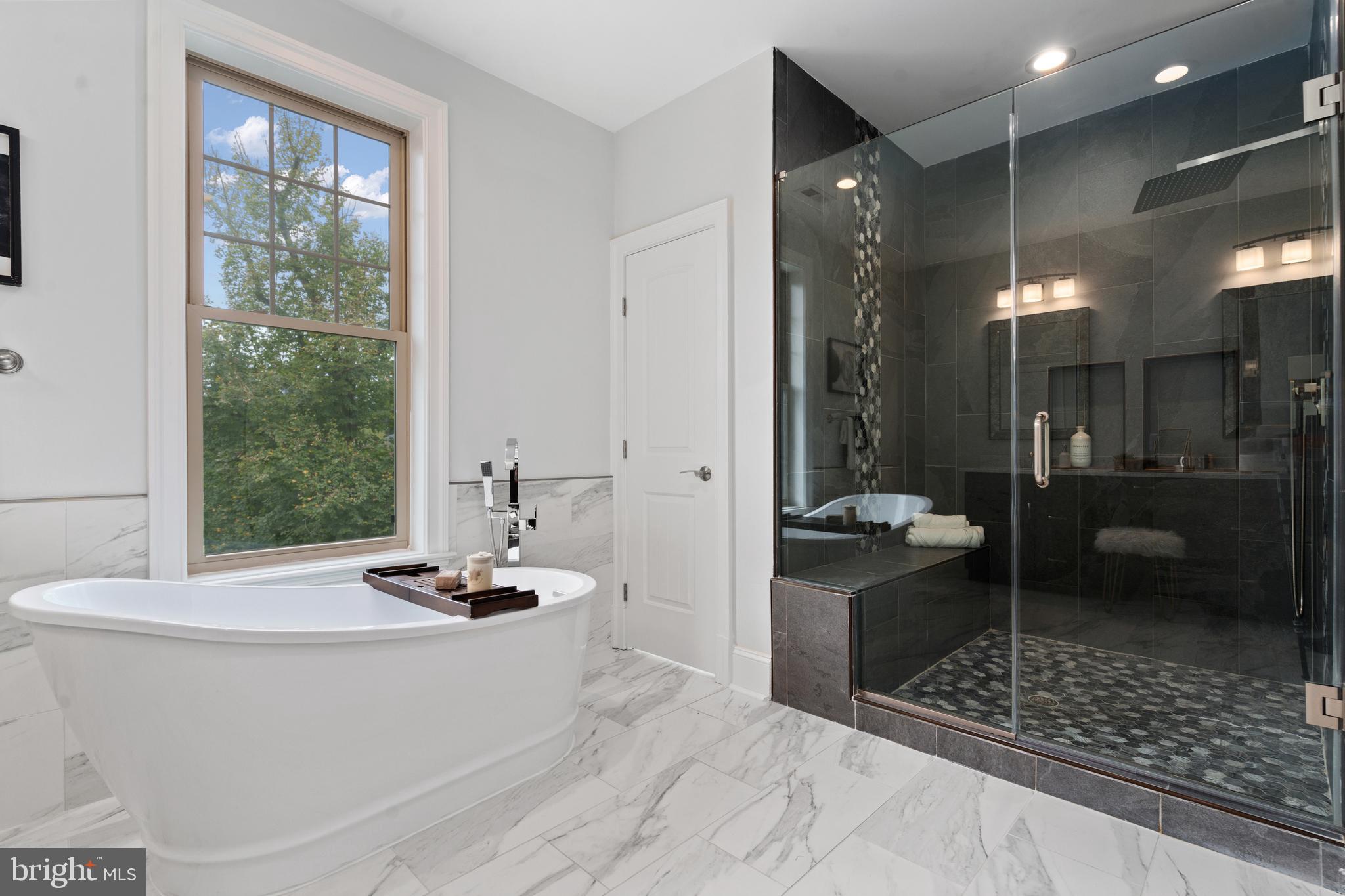 9915 Mill Run Dr