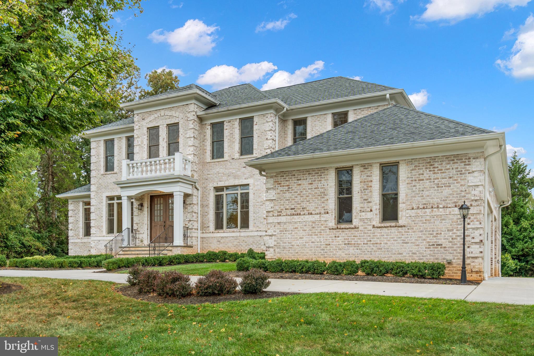 9915 Mill Run Dr