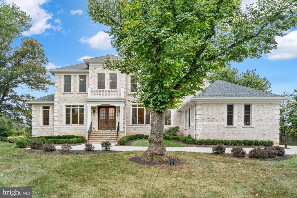 9915 Mill Run Dr