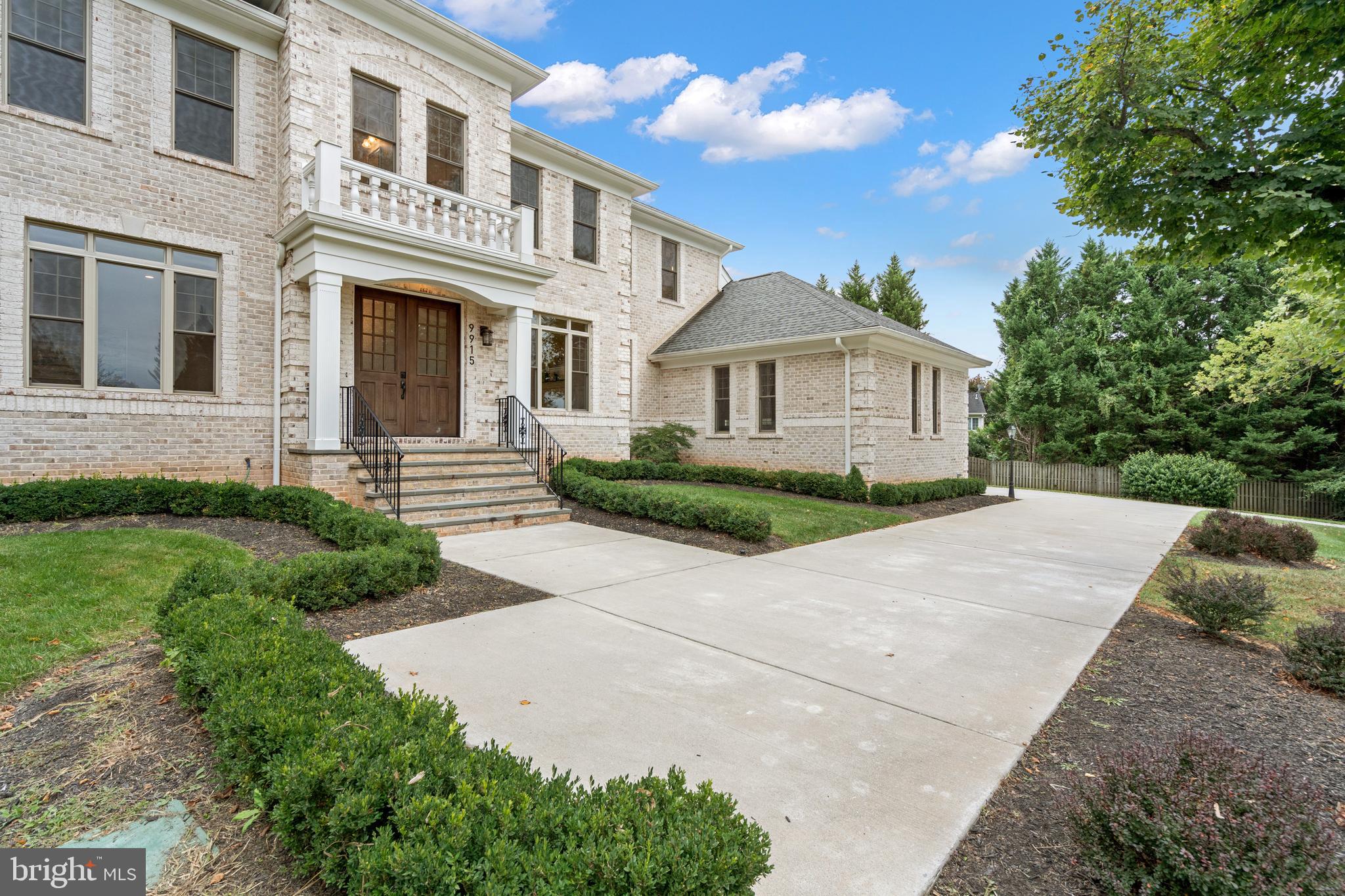 9915 Mill Run Dr