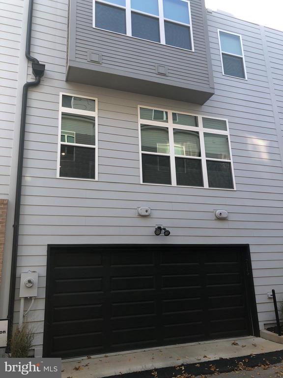 2149 Tysons Ridgeline Rd