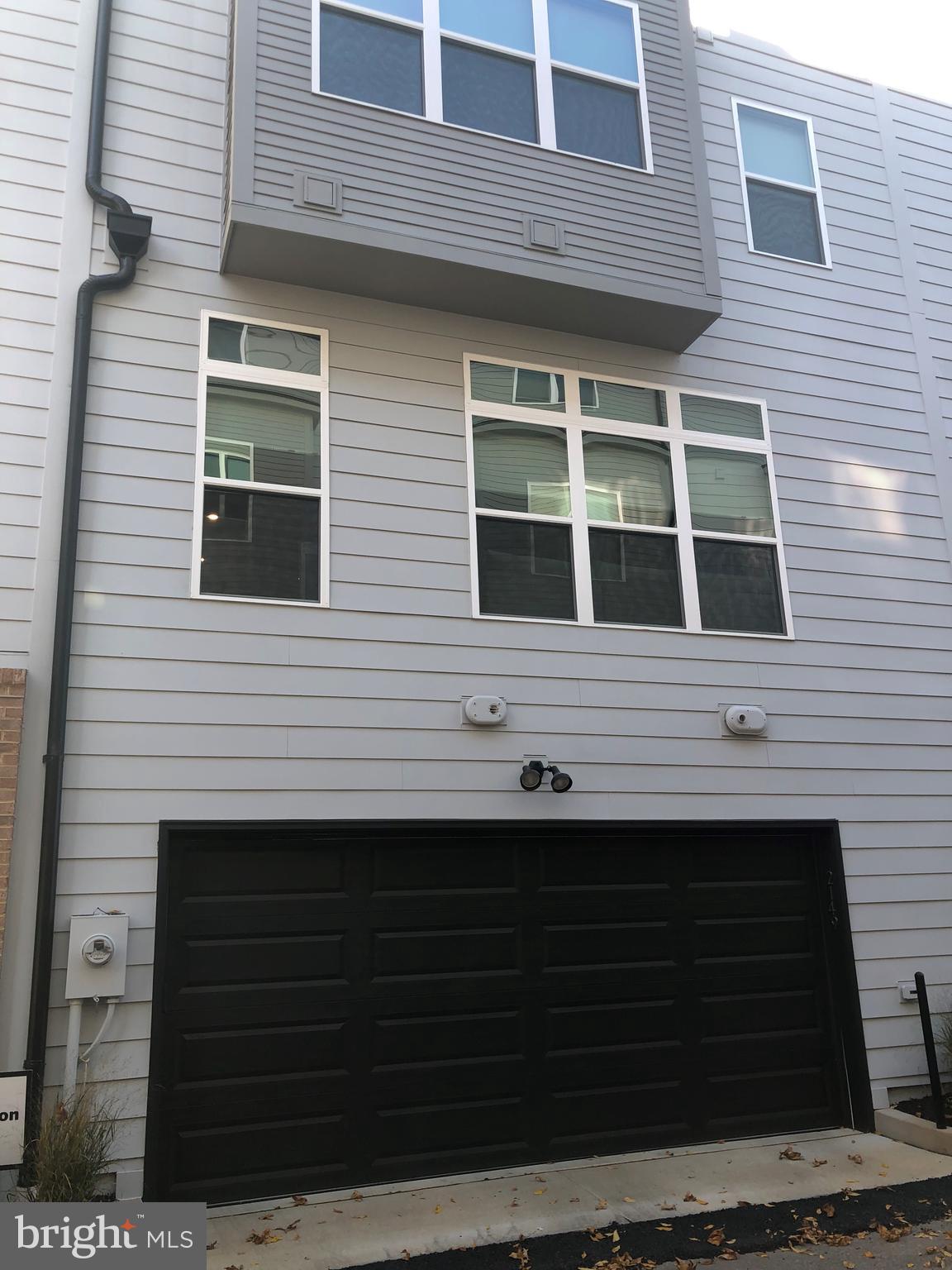 2149 Tysons Ridgeline Rd